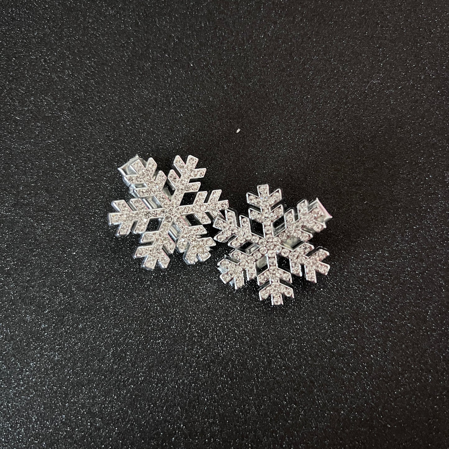 Small Snowflake Clips