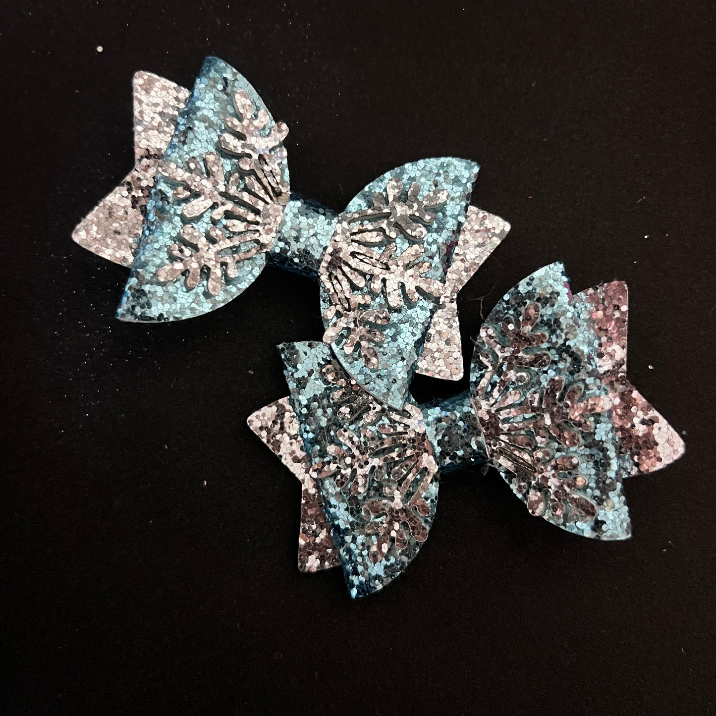 Blue/Silver Snowflakes Piggies